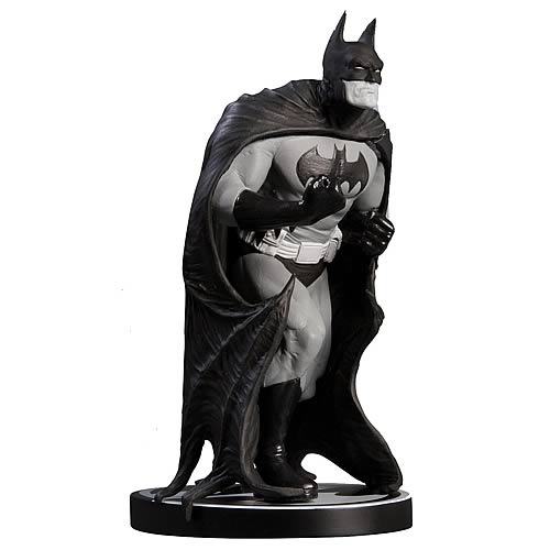 Batman Black and White Ethan Van Sciver Statue